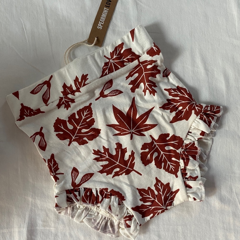 Spearmint Love Ruffle Bloomer- Autumn Leaf
